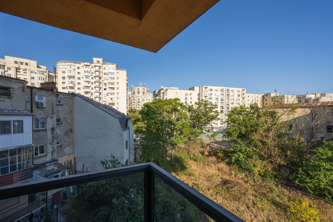 Apartament 2 camere, Piata Alba Iulia, bloc 2016
