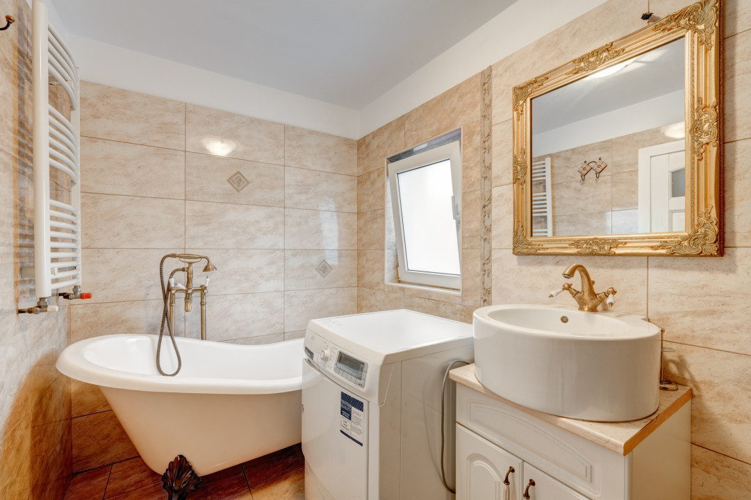 1 Mai, Clucerului,  Apartament tip duplex in Vila, Comision 0 %