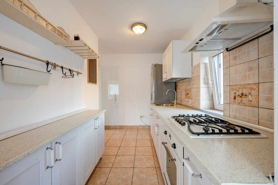 1 Mai, Clucerului,  Apartament tip duplex in Vila, Comision 0 %