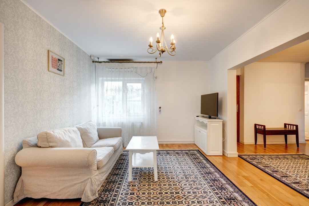 1 Mai, Clucerului,  Apartament tip duplex in Vila, Comision 0 %
