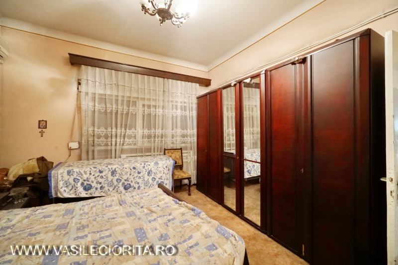 Vanzare apartament 5 camere Piata Rosetti