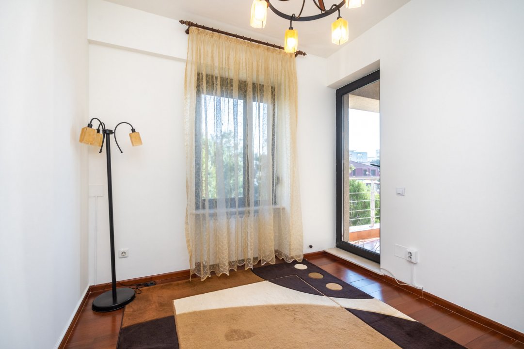 Apartament 4 Camere Bloc Premium 4 Etaje zona Domenii / Expozitiei / Metrou 1Mai