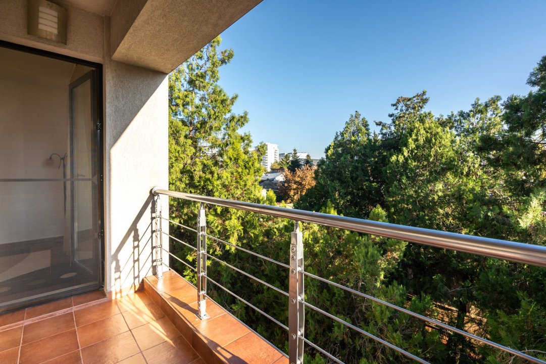 Apartament 4 Camere Bloc Premium 4 Etaje zona Domenii / Expozitiei / Metrou 1Mai
