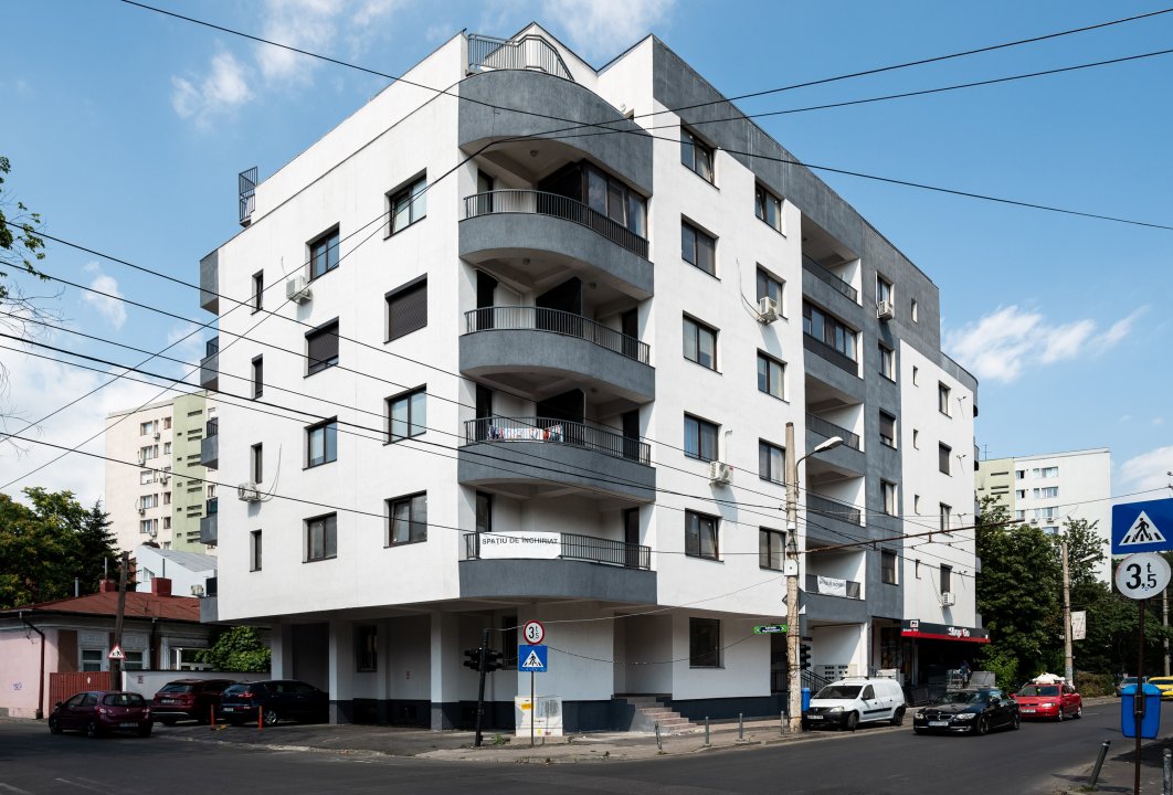 Spatiu comercial strada Matei Voievod 