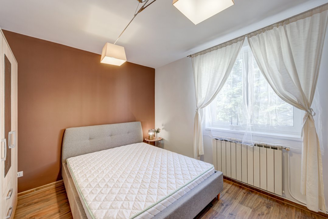 Apartament decomandat de 2 camere, Cotroceni, etajul 1/P+2! 