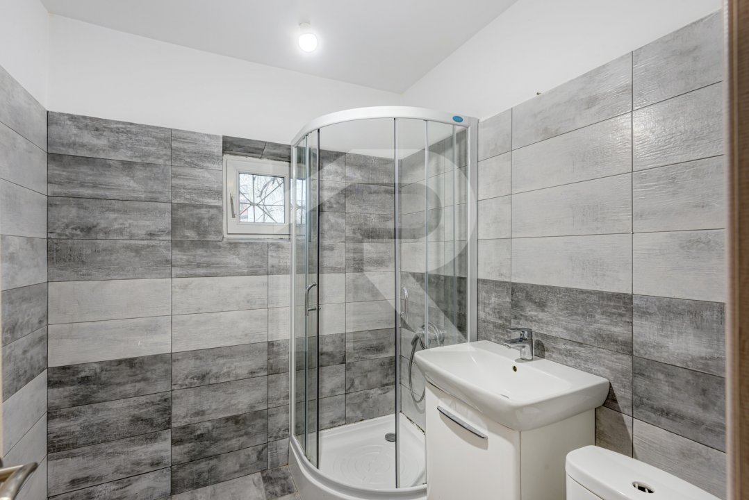 Apartament 3 camere decomandat Calea Calarasi Delea Noua