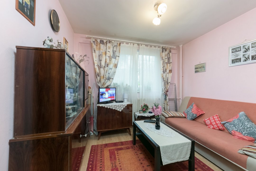 Apartament 2 camere decomandat Valea Argesului 