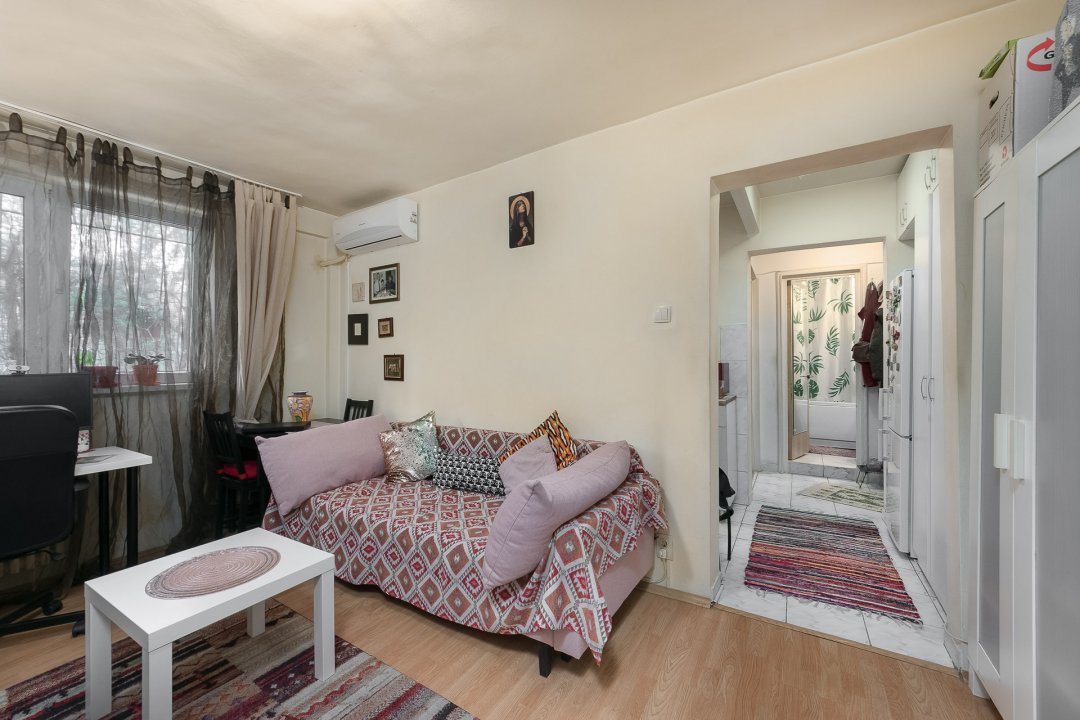 Apartament 2 camere decomandat Valea Argesului 