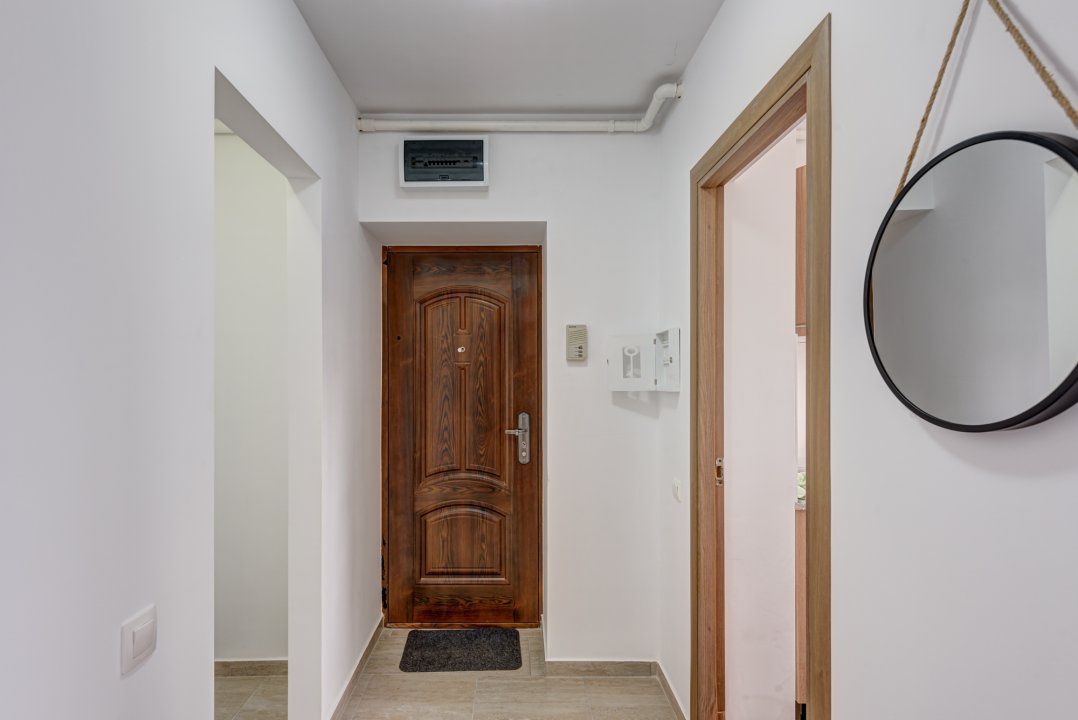 Apartament renovat, 2 min. Metrou Jiului