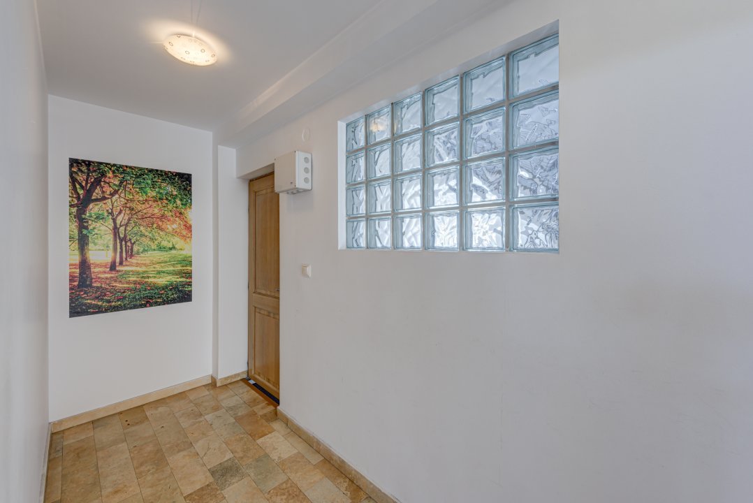 Drumul Sarii, spatiu pentru birouri, etaj 2/3 