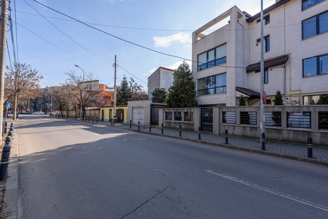 Drumul Sarii, spatiu pentru birouri, etaj 2/3 