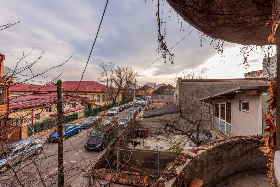 Ion Mihalache- 1 Mai, str. Zablovschi, etaj 1 in vila, Comision 0 %