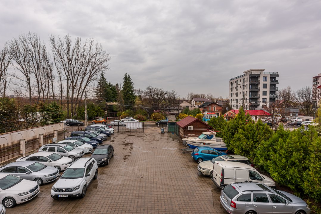 Prelungirea Ghencea, stradal, spatiu 195 mp, Comision 0 %