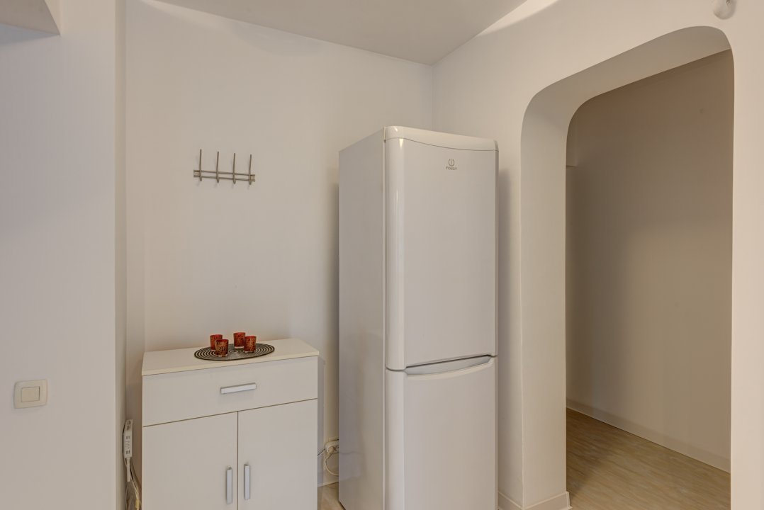 Drumul Taberei, Parc Moghioros, Metrou langa bloc, renovat, Comision 0 %