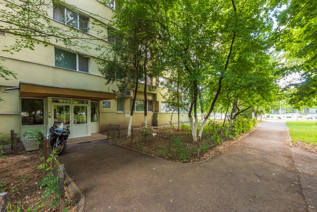 Drumul Taberei, Parc Moghioros, Metrou langa bloc, renovat, Comision 0 %