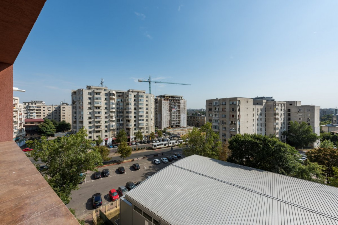 Nerva Traian, Metrou Timpuri Noi, centrala, bloc 2013
