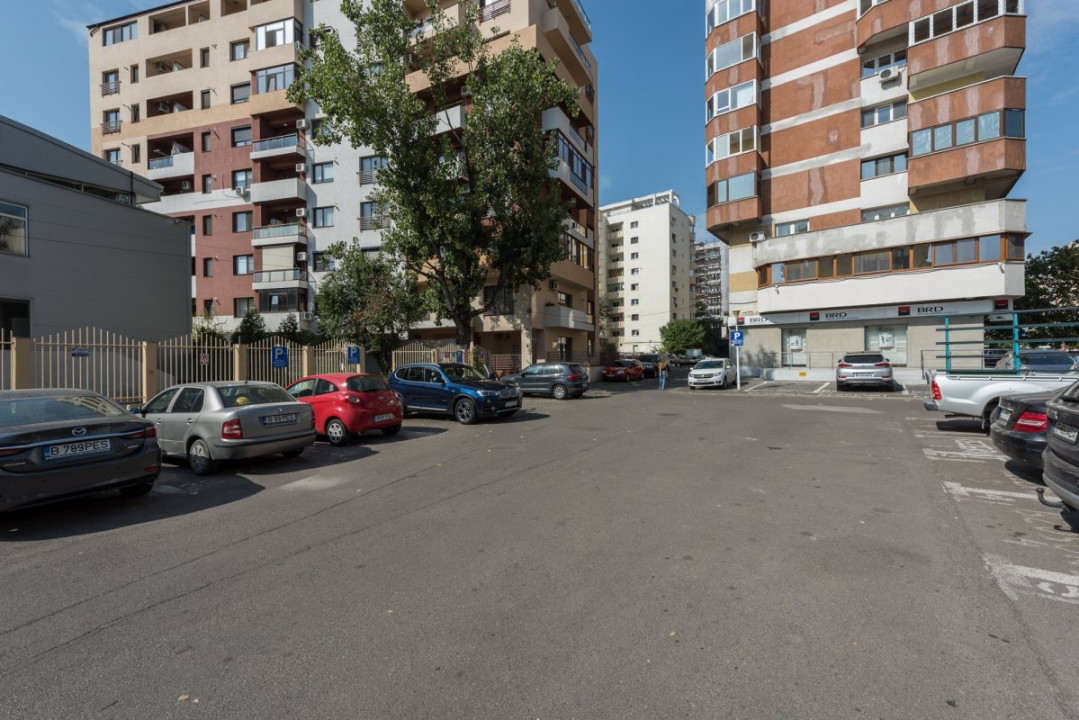 Nerva Traian, Metrou Timpuri Noi, centrala, bloc 2013