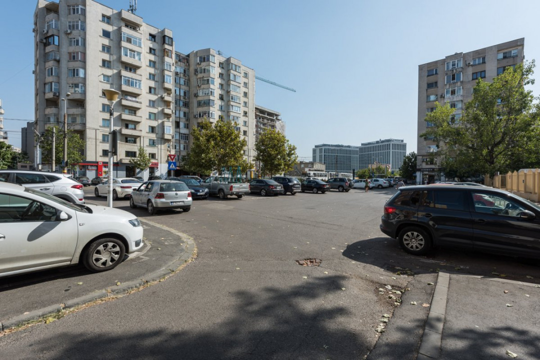 Nerva Traian, Metrou Timpuri Noi, centrala, bloc 2013