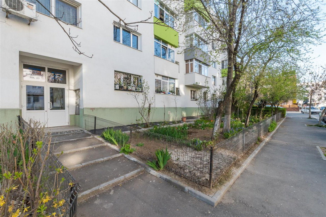 Aviatiei, Str. Elena Caragiani, 2/4, centrala termica, bloc anvelopat !