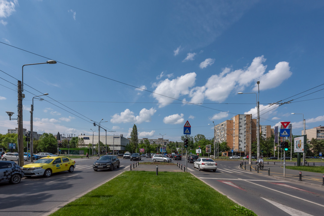 Drumul Taberei, Metrou Favorit, Str. Sibiu, etaj 2