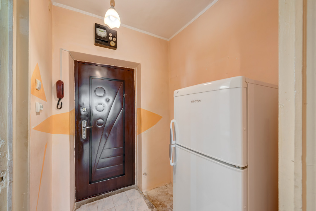 Dristor-Mihai Bravu, str. Racari, bloc reabilitat, Comision 0 %