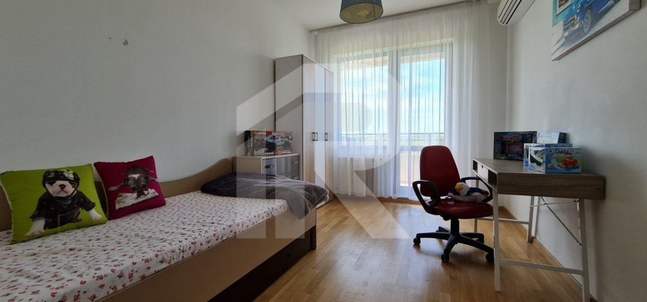 Apartament lux 4 camere 120 mp Baneasa