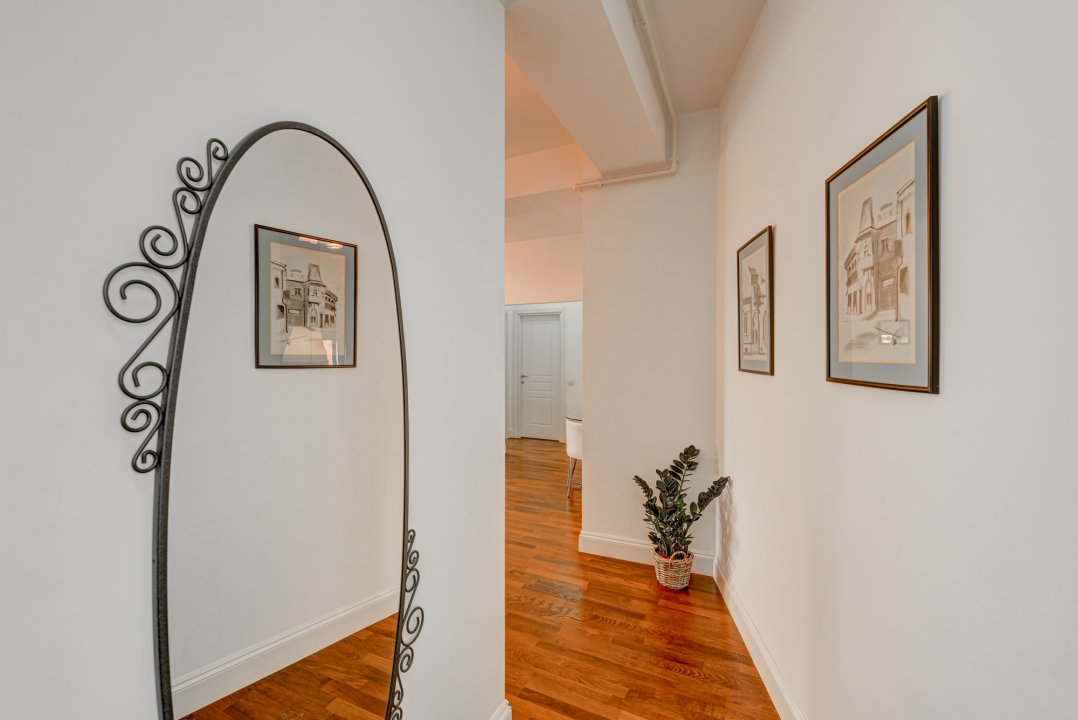Nerva Traian/ 2 camere/ Centrala proprie/ Bloc 2013