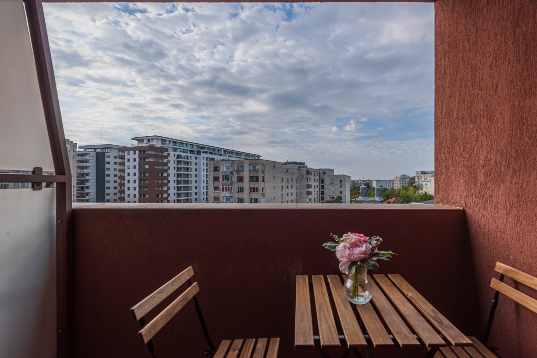 Nerva Traian/ 2 camere/ Centrala proprie/ Bloc 2013