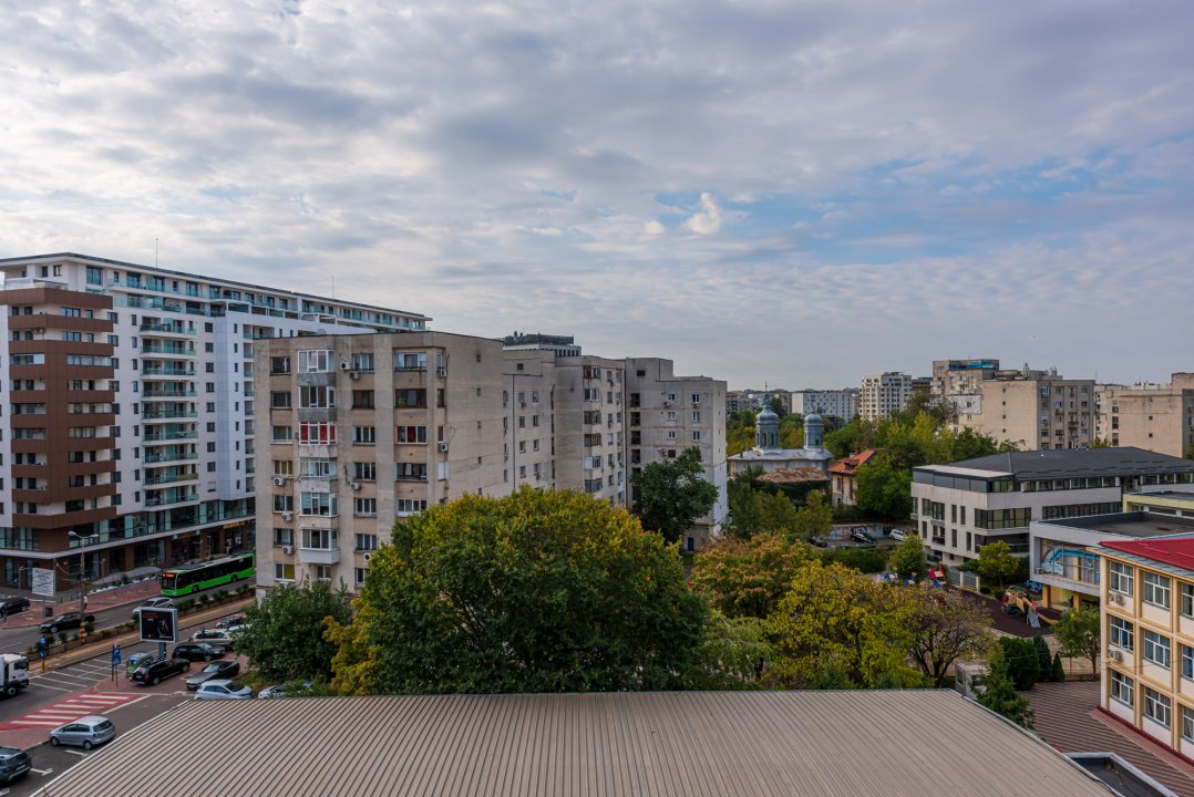 Nerva Traian/ 2 camere/ Centrala proprie/ Bloc 2013