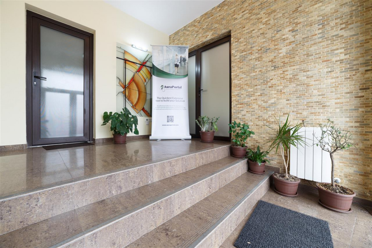 Spatiu birou S+P 170mp Pta. Alba Iulia. Curte proprie 48mp