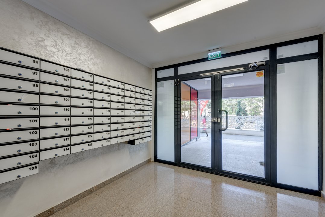 Drumul Taberei, Auchan, Residence 158