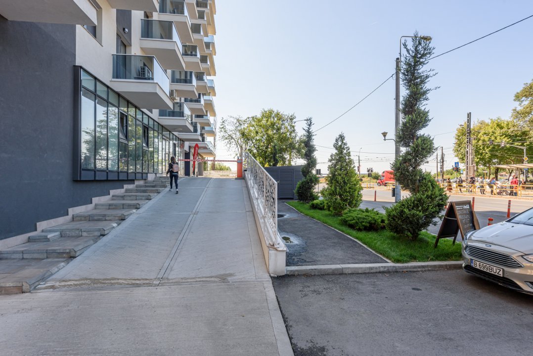 Drumul Taberei, Auchan, Residence 158