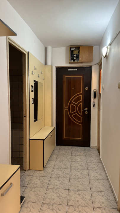 Militari, Virtutii, str. Dealului, 2/4, decomandata 