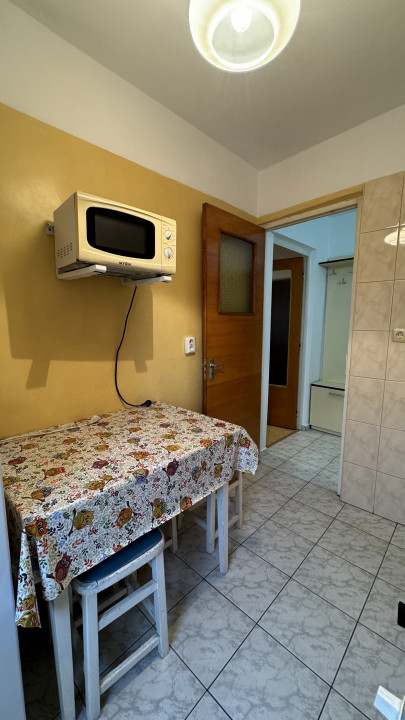 Militari, Virtutii, str. Dealului, 2/4, decomandata 