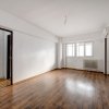 Apartament 3 camere, bloc 1982, 2 bai, metrou Brancusi