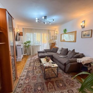 Apartament 4 camere, la 5 minute de Parc, balcon 15 mp