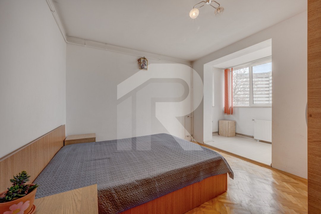 Apartament Titan, Liviu Rebreanu, Restaurant Alba