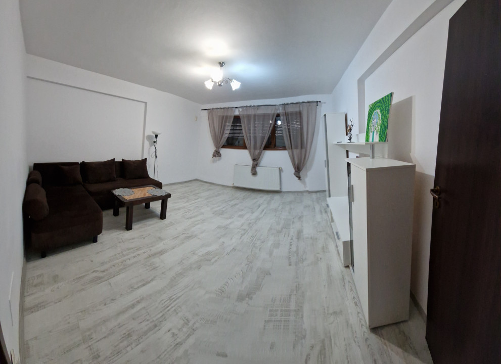 Apartament complet mobilat si utilat - decomandat - loc de parcare suprateran 