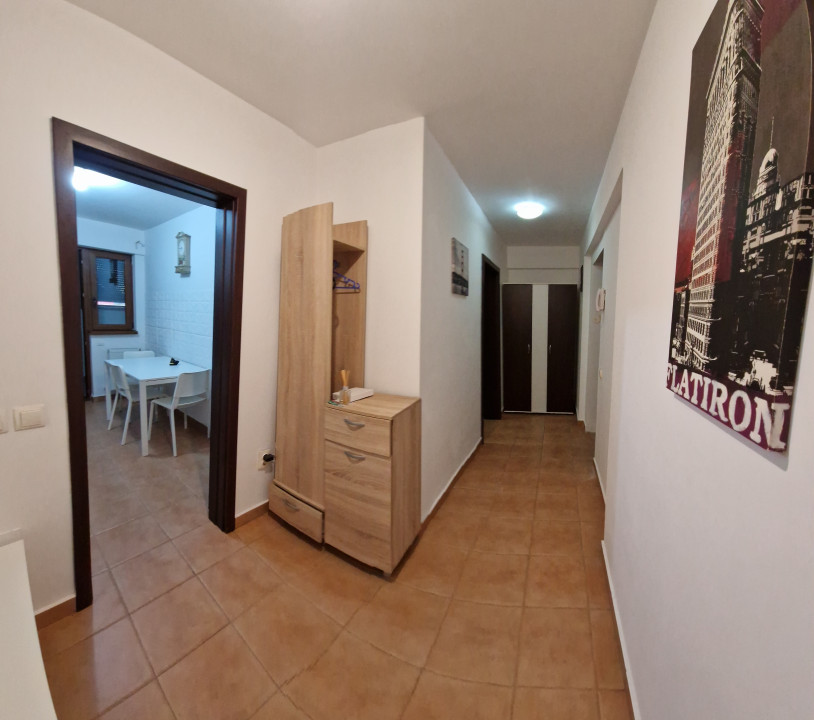 Apartament complet mobilat si utilat - decomandat - loc de parcare suprateran 