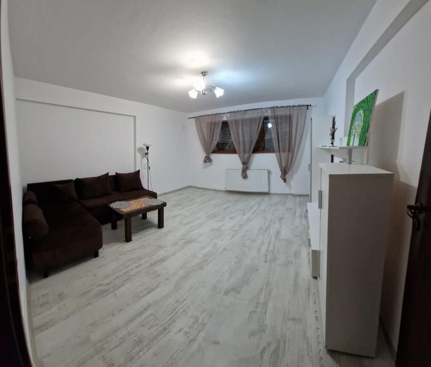 Apartament complet mobilat si utilat - decomandat - loc de parcare suprateran 