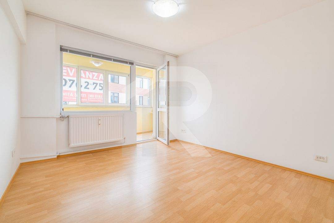 Lacul Tei – Teiul Doamnei, Etaj 3, 2 balcoane , Orientare VEST, Bloc reabilitat