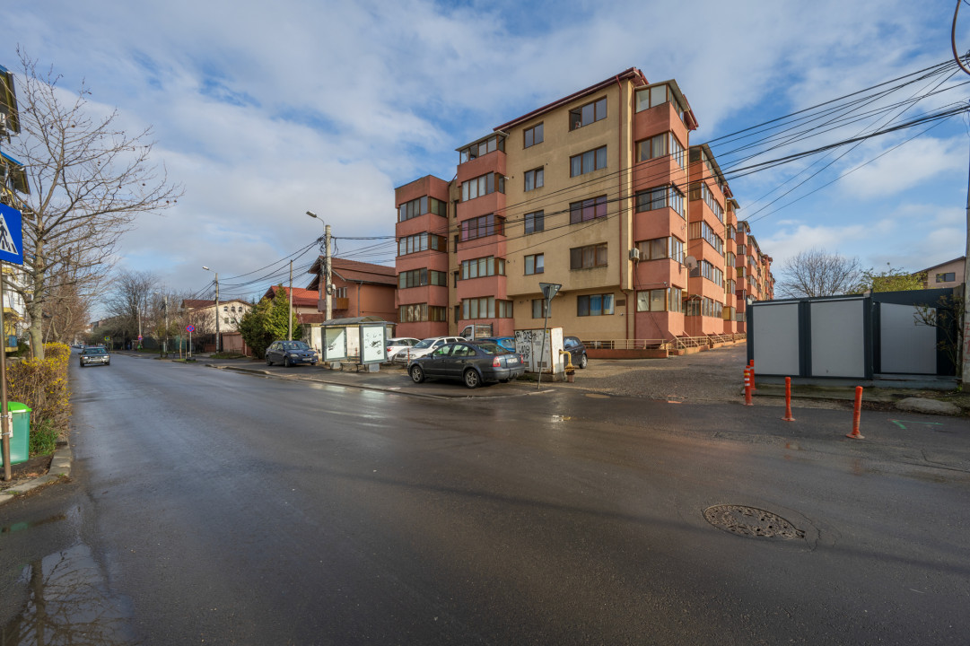 Drumul Taberei, Parc Brancusi, imobil 2009, centrala proprie