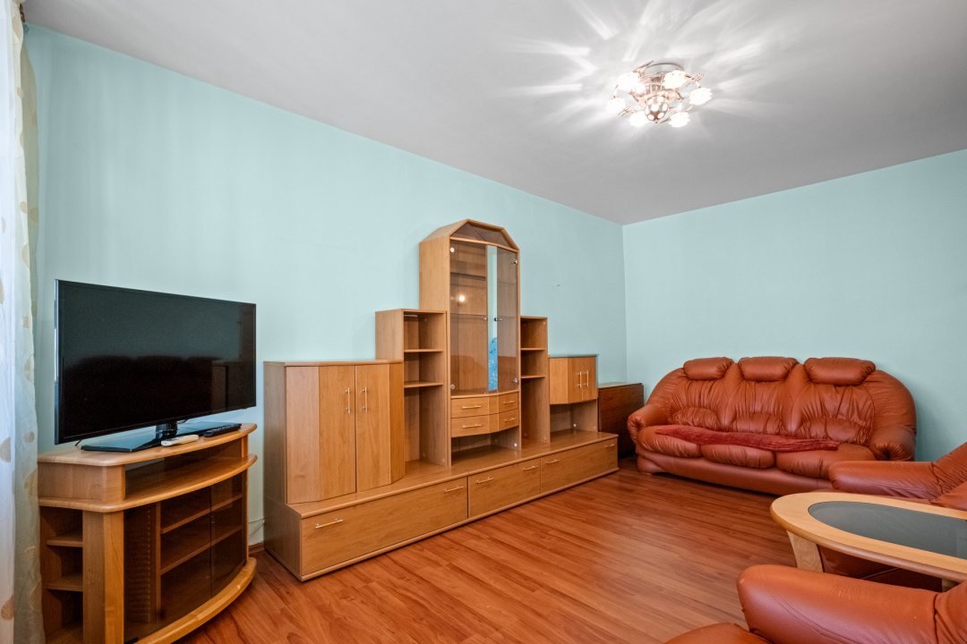 Apartament 3 Camere Decomandat Piata Valea Ialomitei