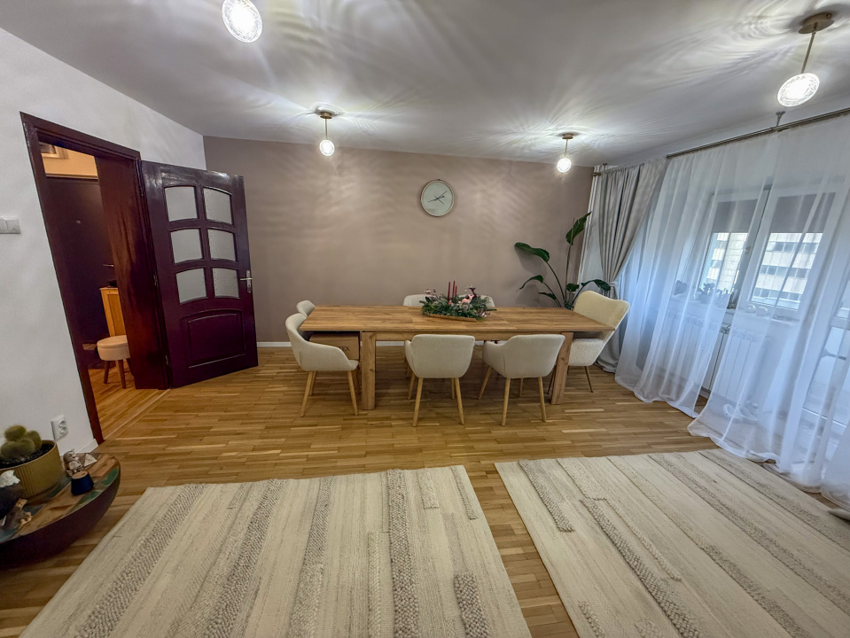 Apartament Unirii-`Goga, bloc din 2000, mobilat si utilat