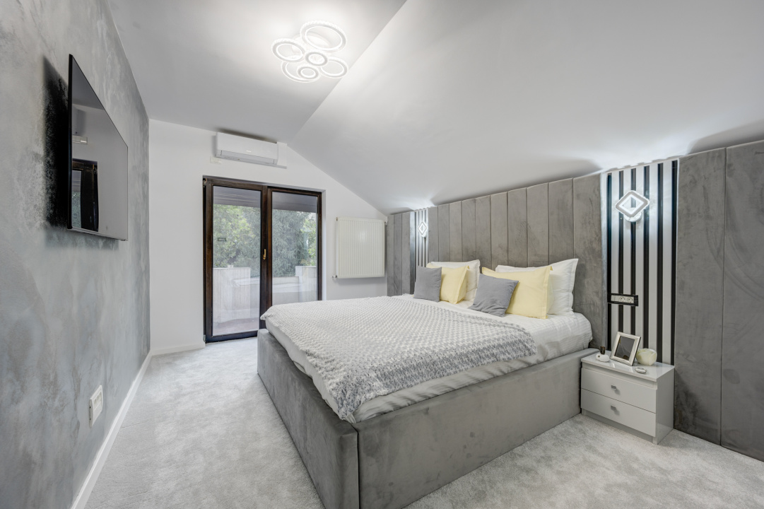 Vila cu piscina - Drumul Taberei - Prelungirea Ghencea - str Maracineni 