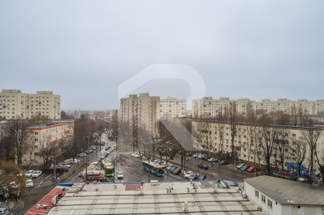 BERCENI – PIAȚA REȘIȚA, 3 CAMERE, 73 MP TOTAL, CENTRALA PROPRIE, LOC PARCARE!