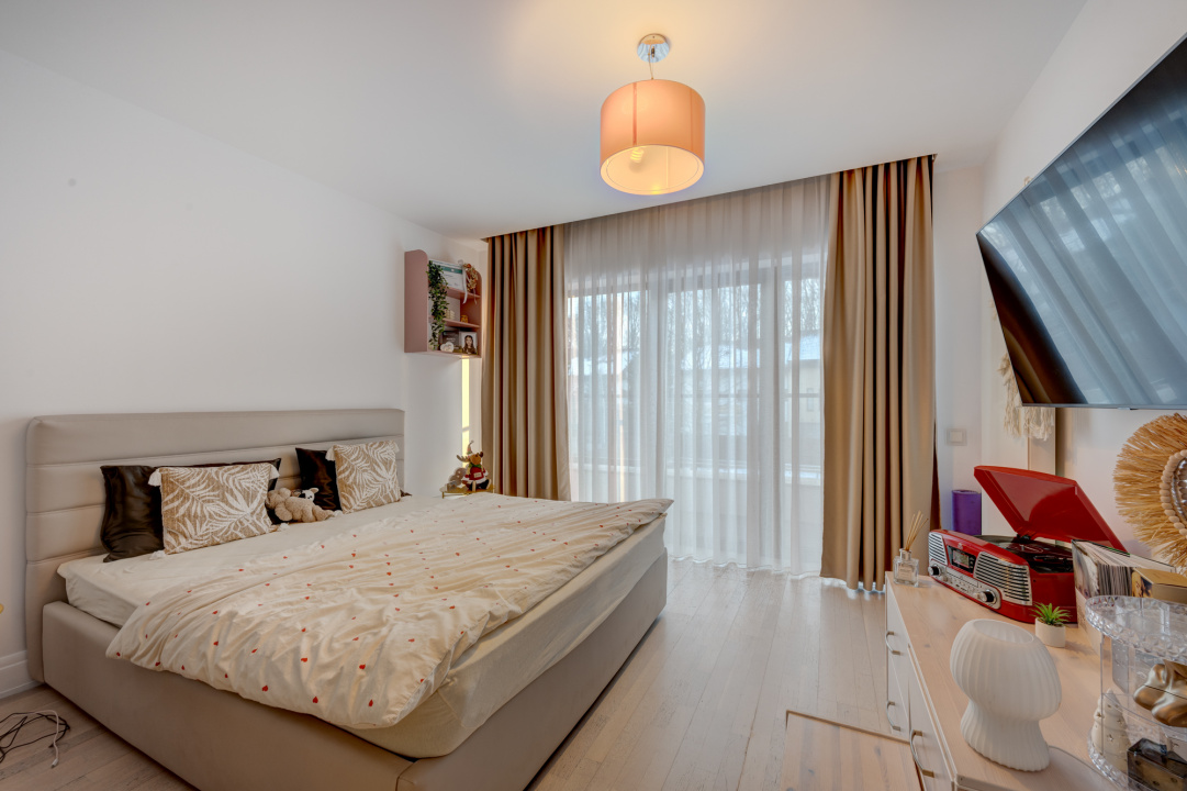 CORBEANCA - ROSE GARDEN, VILA 500 MP, LOT 1200 MP, LA CHEIE!