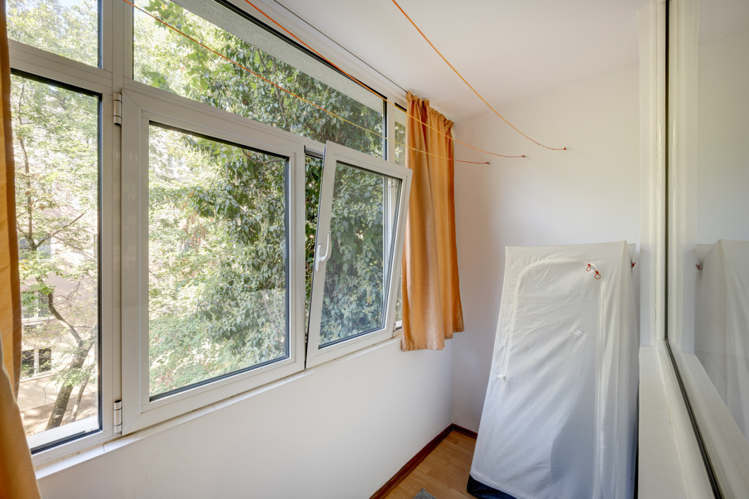 Drumul Taberei, Chilia Veche, 2/4, Bloc anvelopat, liber !