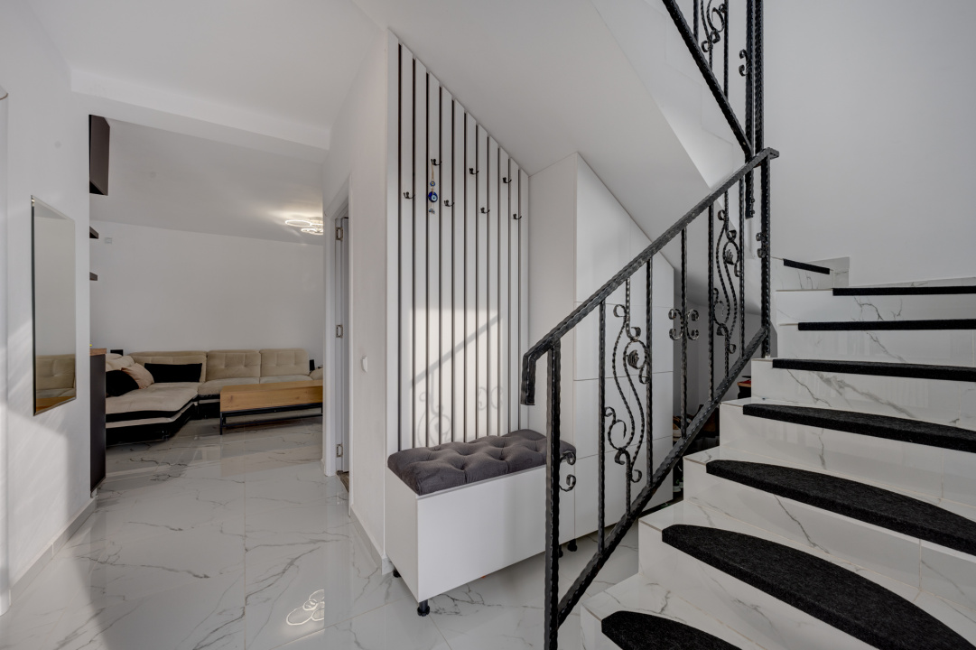 Domnesti, Putul Olteni, Str. Fortului, Casa Individuala, Mobilata,  Comision 0 %