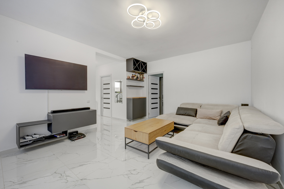 Domnesti, Putul Olteni, Str. Fortului, Casa Individuala, Mobilata,  Comision 0 %